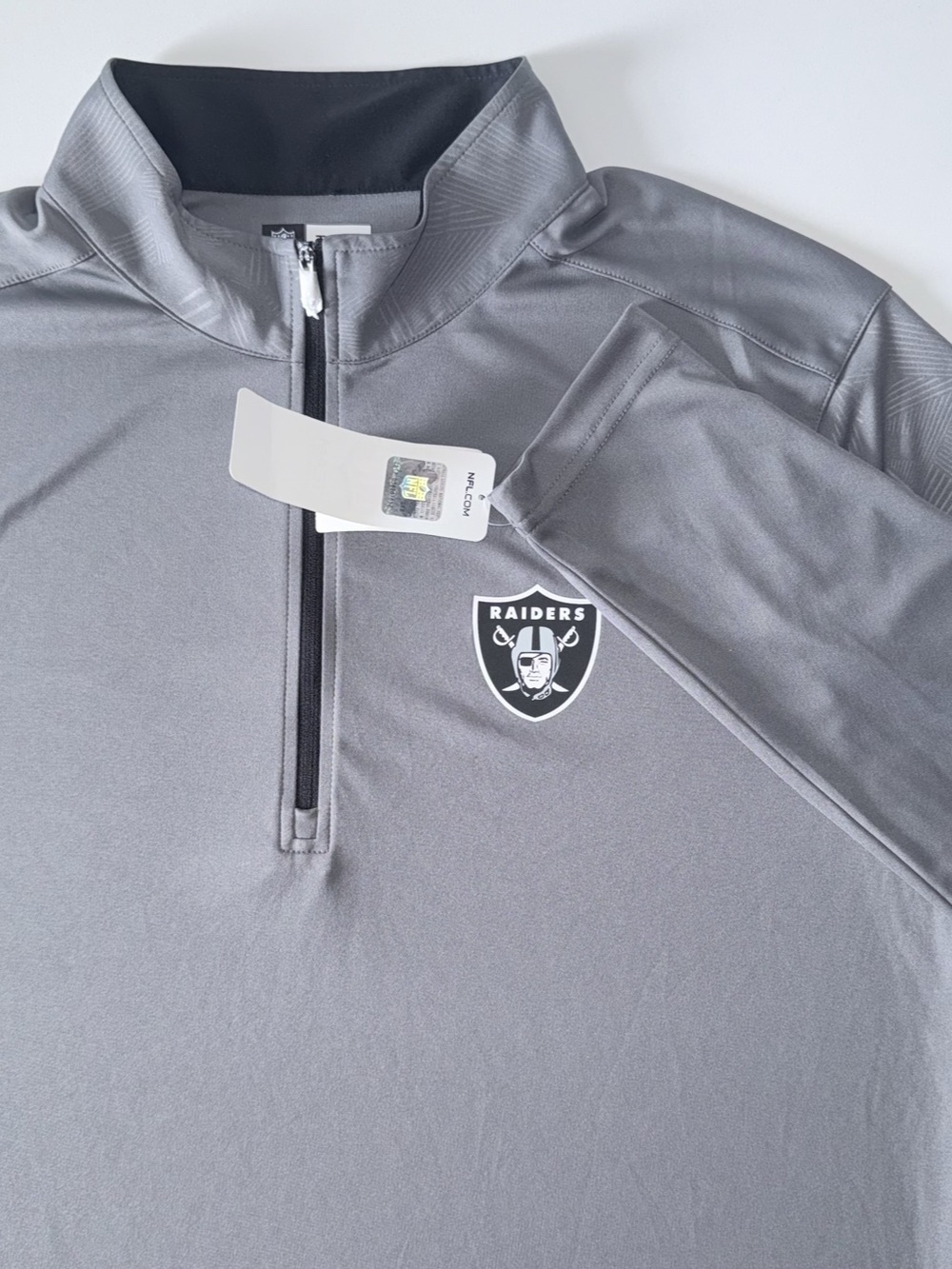 NWT NFL Quarter Zip Pullover Men’s L Oakland Raiders Grey Performance